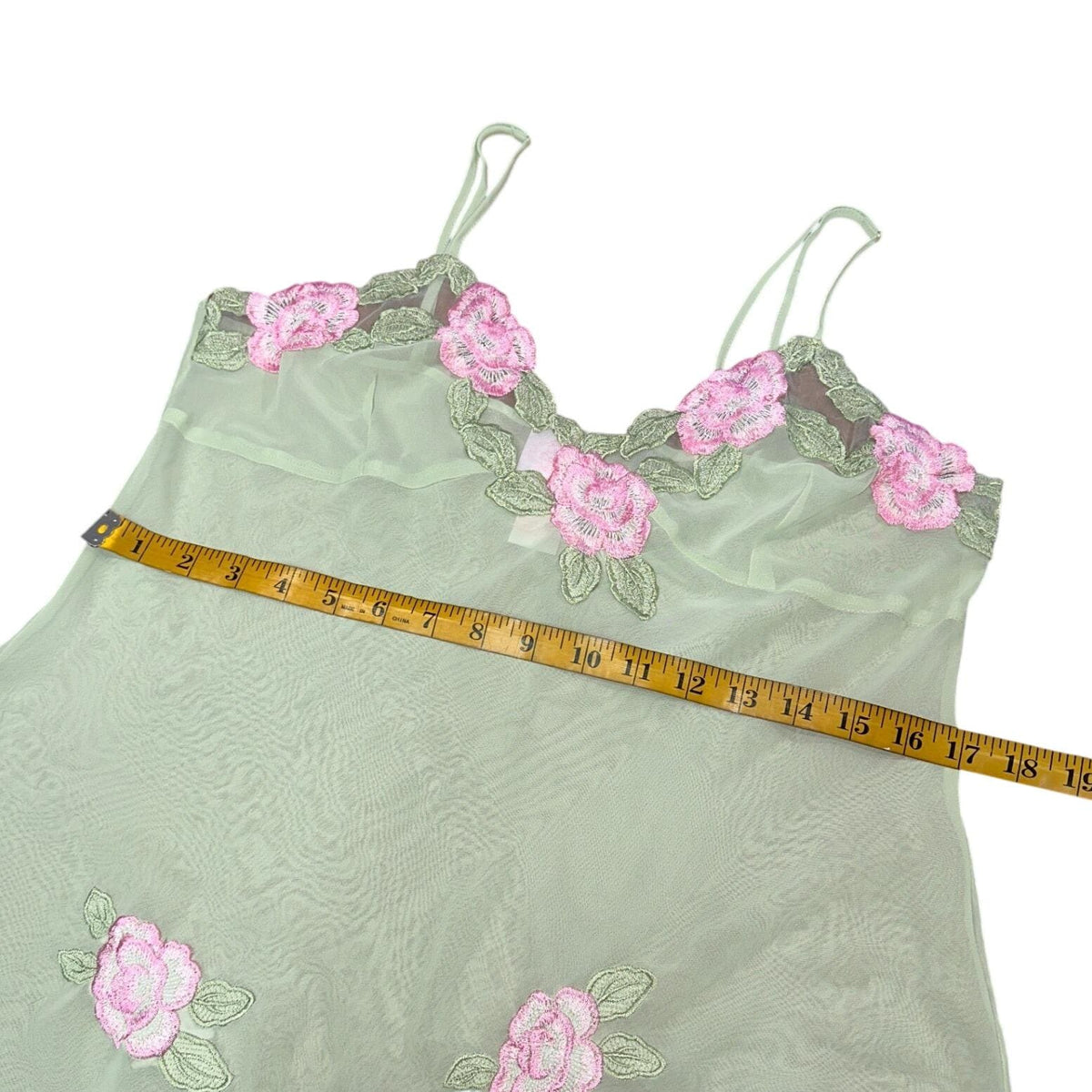 La Vie En Rose Chemise Women XL Green Pink Floral Embroidered Fairycore Night