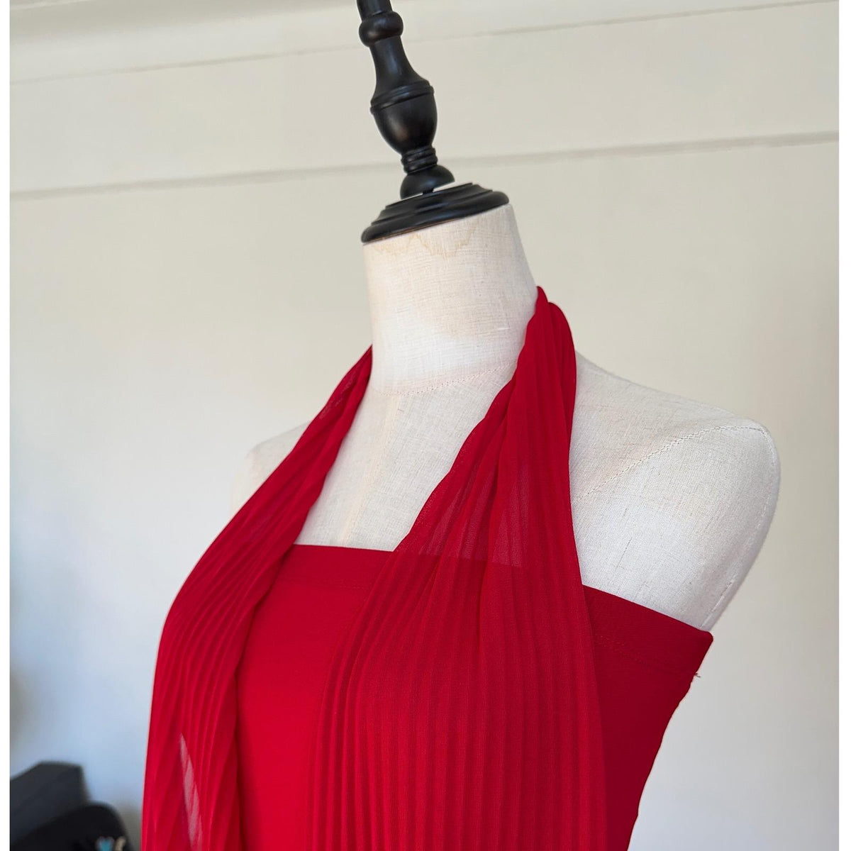 FD Red Halter Top Women Small Red Pleated Overlay Y2K Evening Blouse USA 2000s