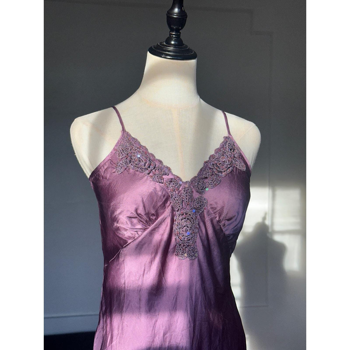 Hale Bob Silk Camisole Women M Purple Crochet Sequin Lace Trim Y2K Cami Top