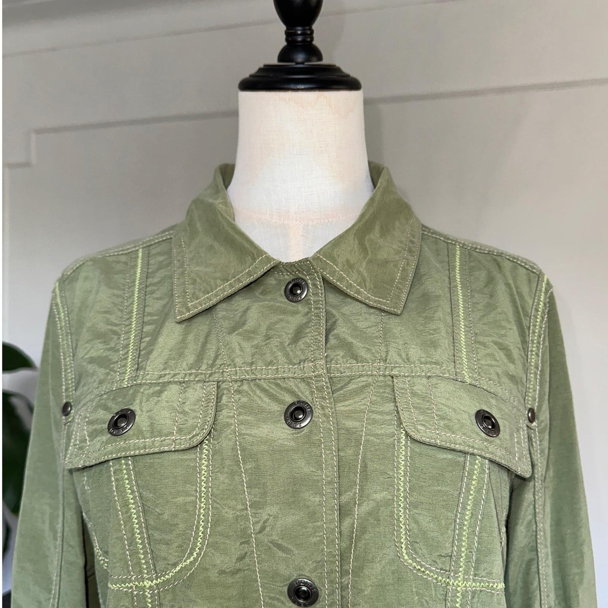 Point Zero Utility Jacket Women M Green Contrast Stitch Y2K Gorpcore 00s Nicole