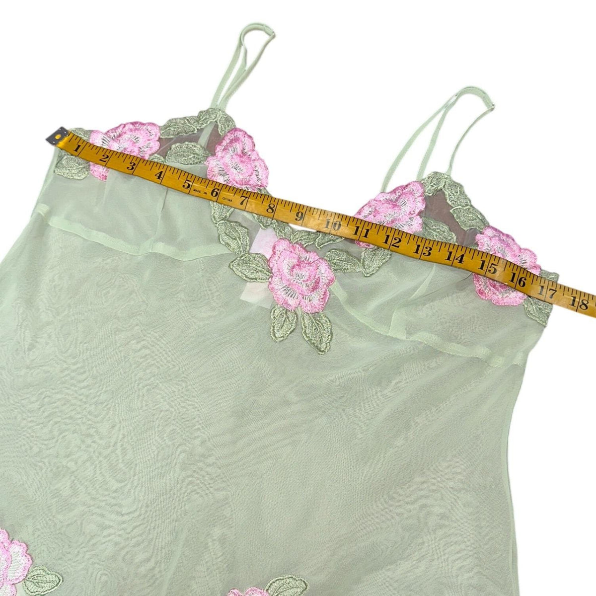 La Vie En Rose Chemise Women XL Green Pink Floral Embroidered Fairycore Night